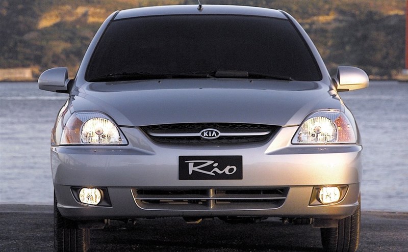 prodat-kia-rio-1